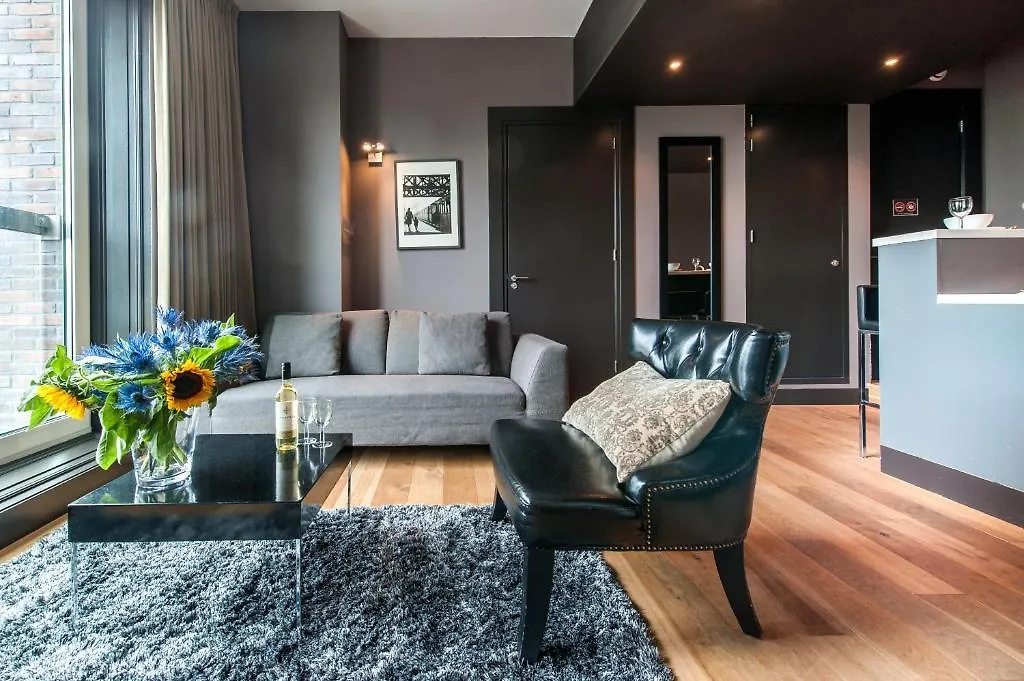 Short Stay Group City Park Serviced Apartment Amsterdam contacts